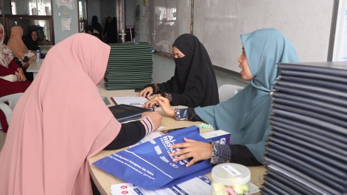 Momen Haru Wali Santri Al-Maahira saat Penerimaan Rapot dan Penjemputan Libur Semester Ganjil_2