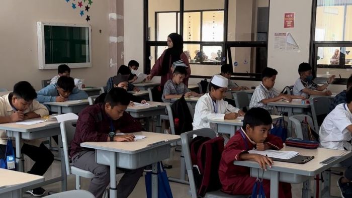  200 Calon Santri Putra dan Putri Ikuti Tes PPDB di Al-Maahira_2