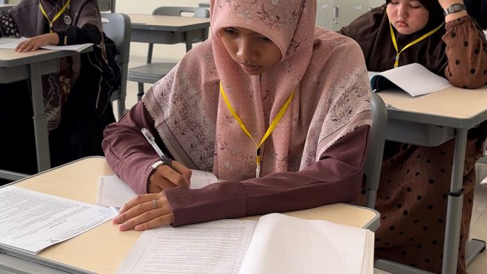  200 Calon Santri Putra dan Putri Ikuti Tes PPDB di Al-Maahira_4