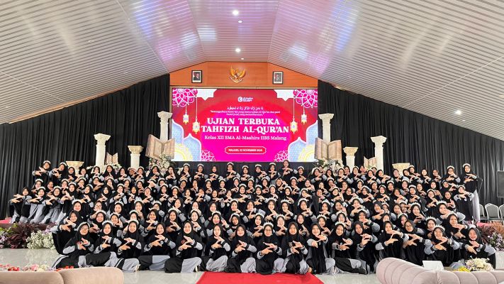 Ujian Sertifikasi Tahfidz Al-Quran Santriwati Kelas XII Al-Maahira IIBS Malang_1
