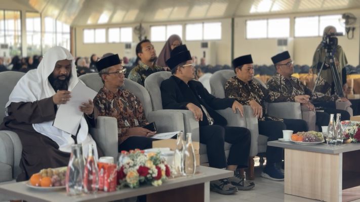 Santriwati Angkatan ke 4 SMP Al-Maahira Putri Sukses Gelar Ujian Terbuka Tahfidz Al-Quran_1
